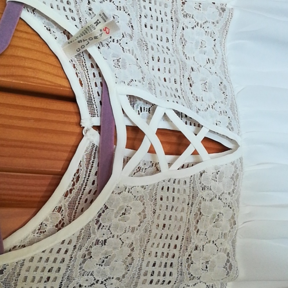 Blouse - Picture 2 of 4